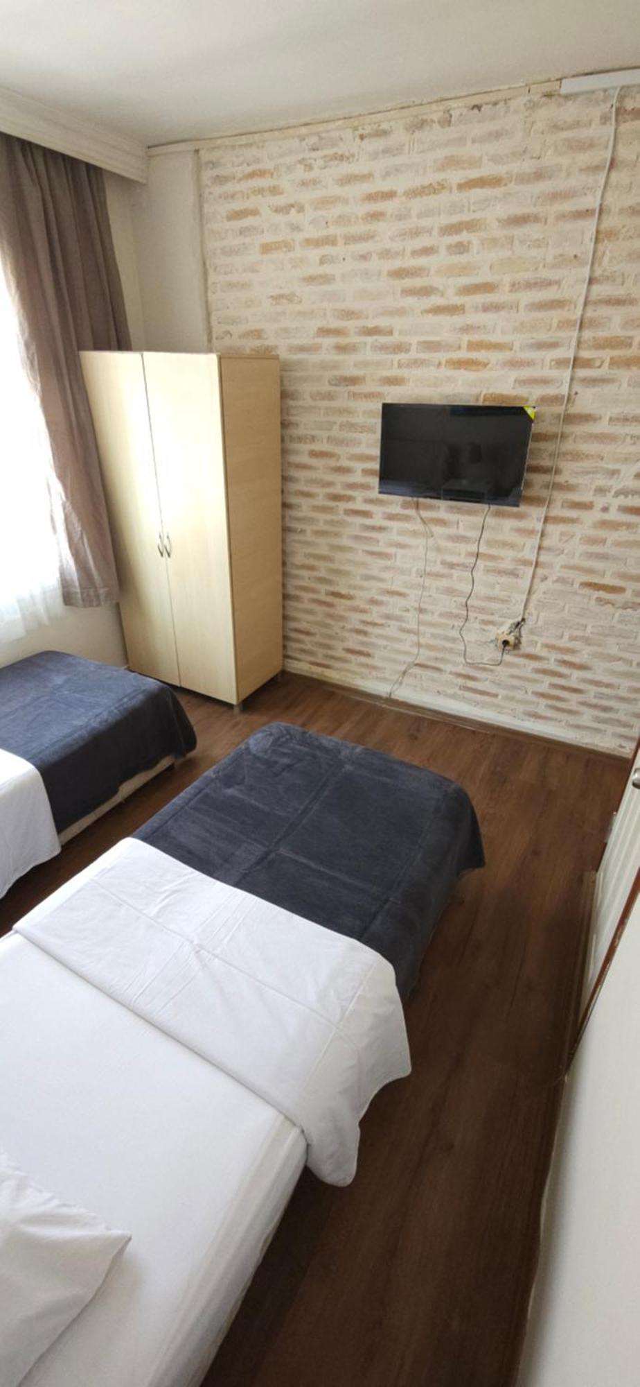 Uenver Hotel Adana Exterior foto