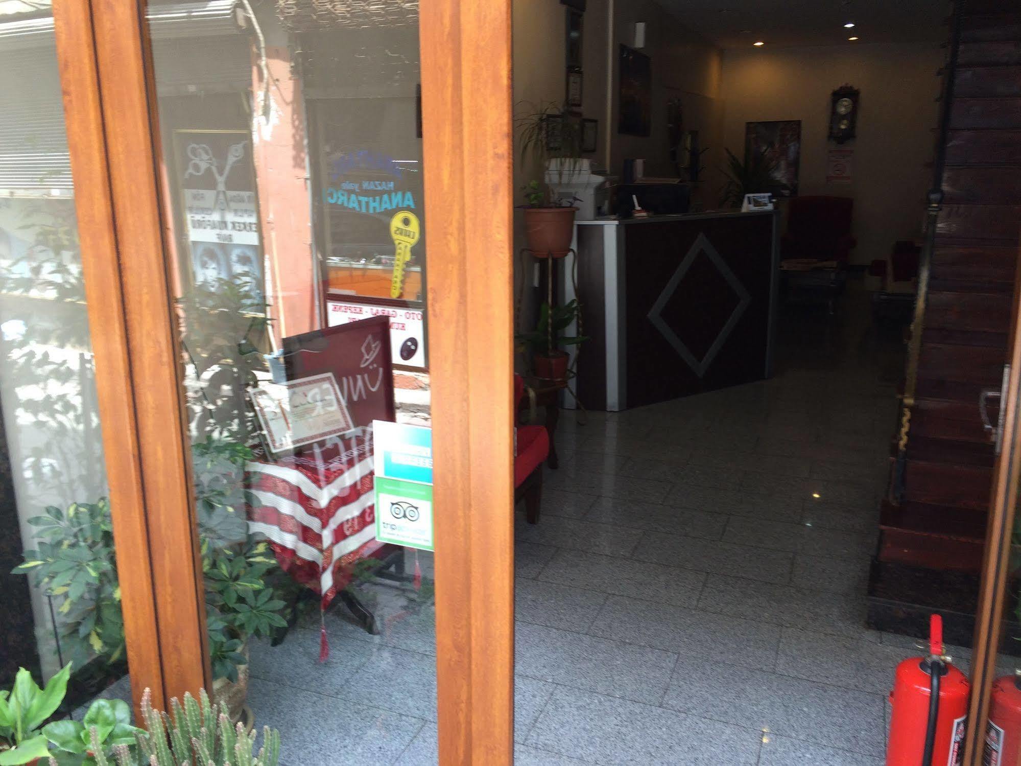 Uenver Hotel Adana Exterior foto